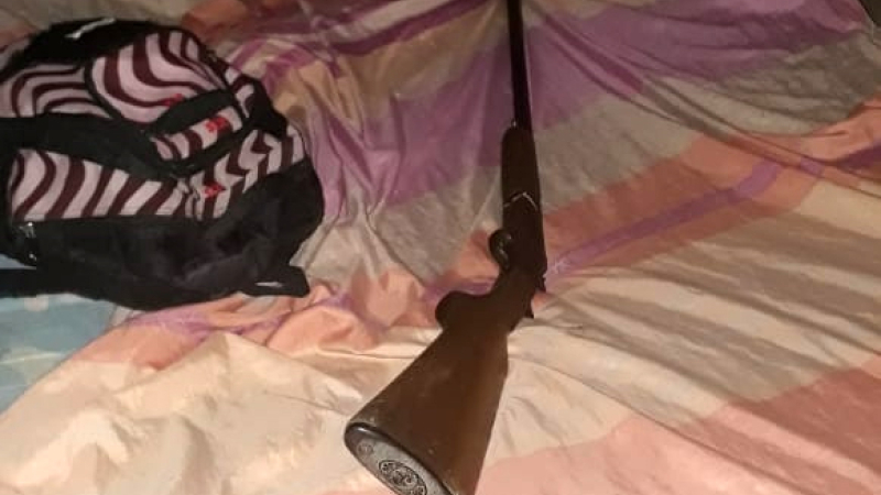 Murió de un escopetazo: su primo le disparó accidentalmente manipulando el arma