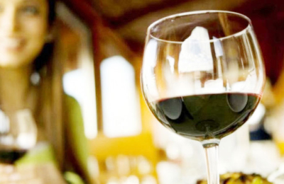 Catas a ciegas y comidas regionales se combinan en el turismo del NOA