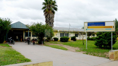 Charata: dos jóvenes heridos de bala en la puerta de una vivienda