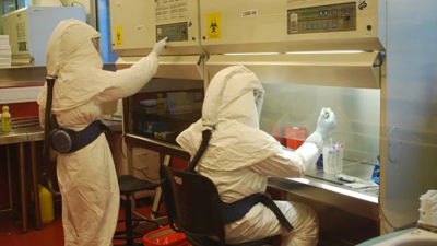 Malbran: 14 horas diarias de trabajo para analizar 180 muestras