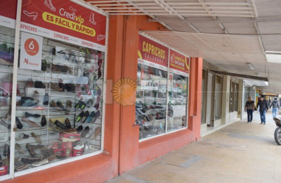 Sáenz Peña inició la semana con mayor cantidad de comercios abiertos