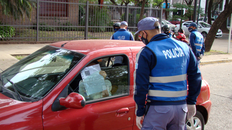 Resistencia cercada: Estricto control y cierre de circulación en el microcentro