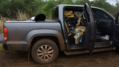 Intentó evadir control de Gendarmería con más de 950 kilos de marihuana