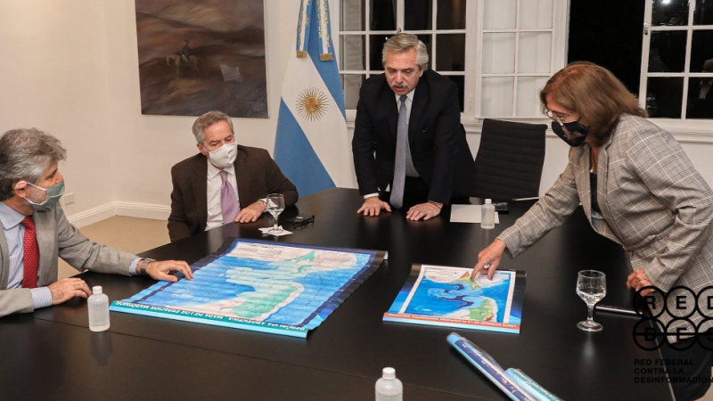 Hay un protocolo oficial de Presidencia para prevenir el contagio de coronavirus y Fernández lo incumplió varias veces