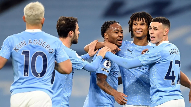 La vuelta del Kun y una victoria para el Manchester City