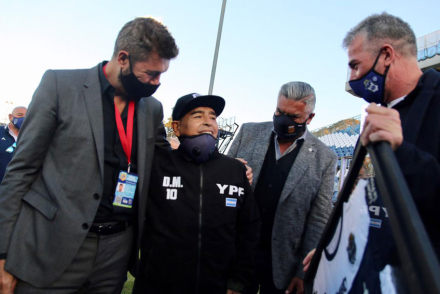 maradona.jpg