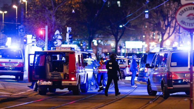 Al menos 7 muertos y varios heridos en un tiroteo cerca de una sinagoga en Viena