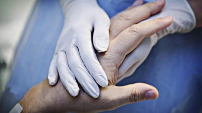 Diputados analiza incorporar el derecho de los pacientes a visitas presenciales