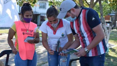 Barranqueras  entregó material de prevención y protección sobre ETS en las 500 Viviendas