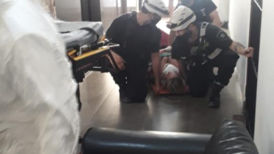 Rosario: rescatan a personas atrapadas en un ascensor que cayó del séptimo piso
