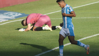 Racing goleó a Godoy Cruz en la Copa Diego Maradona