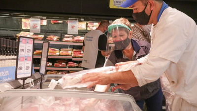 Una familia necesitó en enero más de $55 mil para cubrir sus gastos de alimentos y servicios
