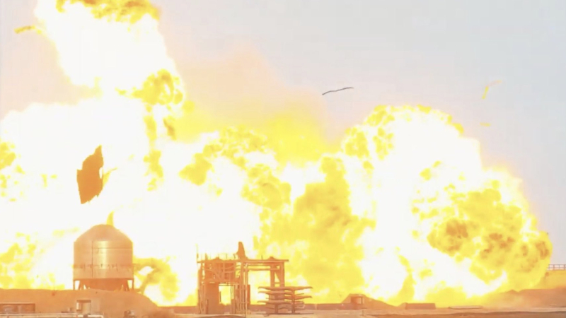 El SpaceX SN10 explotó minutos después de haber aterrizado