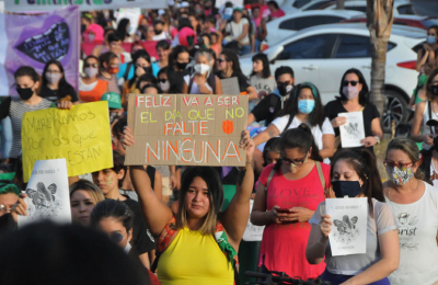 El 8M congregó a una multitud de mujeres contra los femicidios