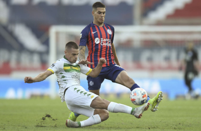 Aldosivi se quedó con los tres puntos en la última jugada ante el Ciclón
