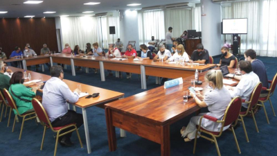El Gobierno recibe la respuesta docente a su nueva oferta salarial
