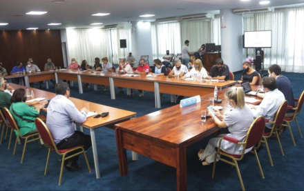 DOCENTES PARITARIA.JPG