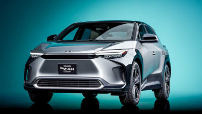 Toyota bZ4X, primer SUV 100% eléctrico.