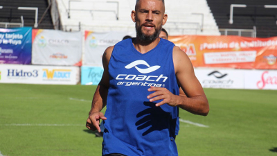 For Ever defiende su condición de líder ante Gimnasia y Tiro