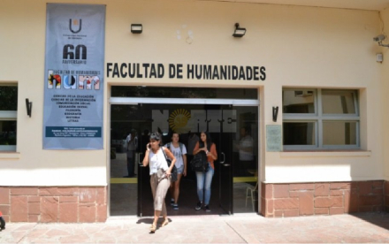 humanidades archivo.jpg