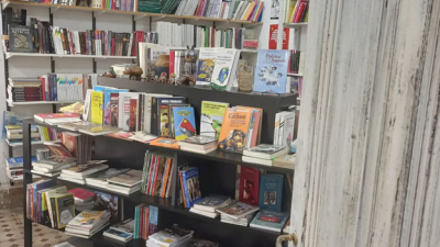 Librerías en crisis tratan de soportar y resistir abiertas