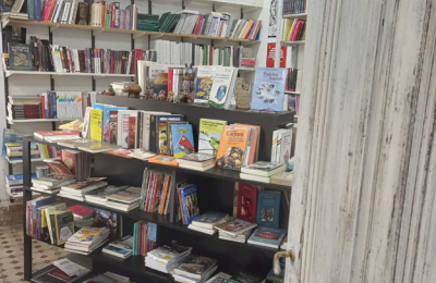 Librerías en crisis tratan de soportar y resistir abiertas