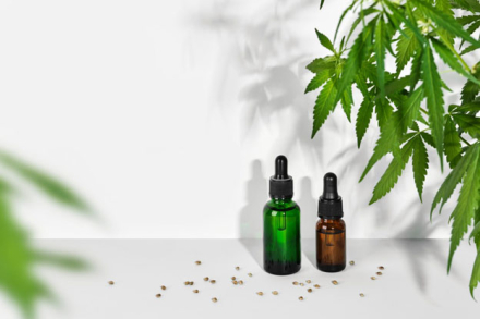 cosmetic-products-with-cbd-.jpg