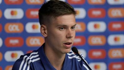 Llegó Foyth y solo falta Agüero para completar el seleccionado