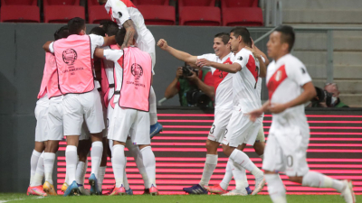 Perú eliminó a Venezuela y saltó al segundo puesto del grupo B