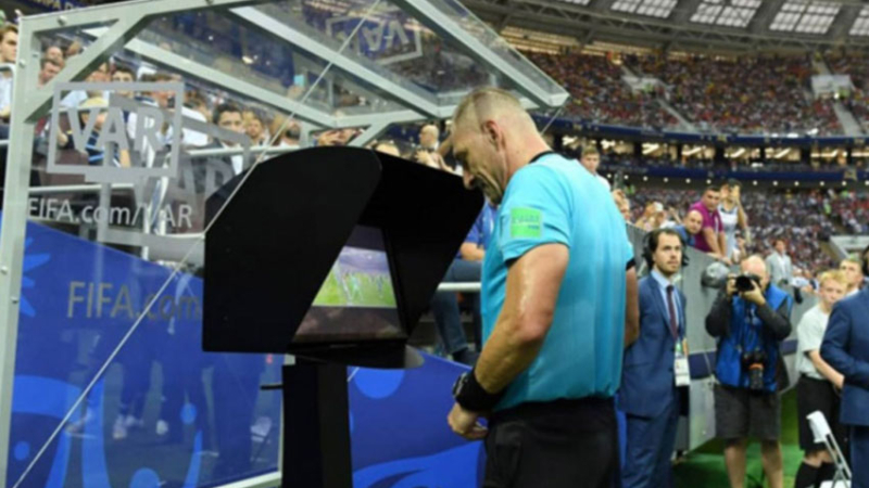 El VAR en el fútbol argentino: clubes se niegan a hacerse cargo del costo