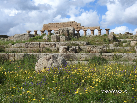 TEMPLO C.jpg