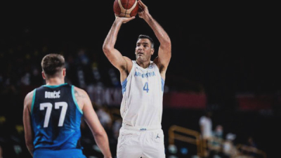 El básquet argentino debutó con una derrota en Tokio