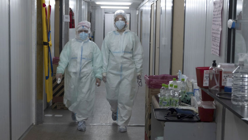 Confirmaron 158 muertes y 6.141 contagios en las últimas 24 horas
