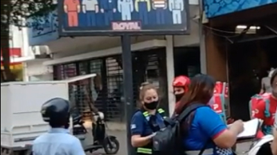 Piquetes y piñas si, gente trabajando… no