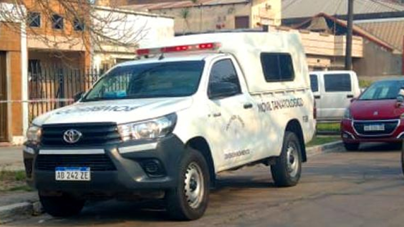 Resistencia: hallan el cuerpo de un joven con herida mortal en el cuello