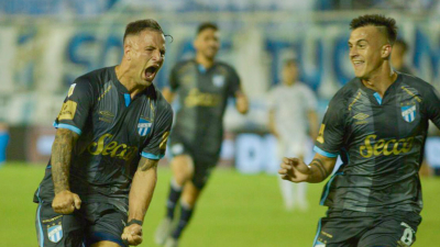 Una ráfaga de Atlético dejó sin invicto a Independiente