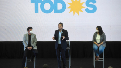 "Creemos en el trabajo, la producción y la educación como motores centrales del crecimiento de la Argentina"