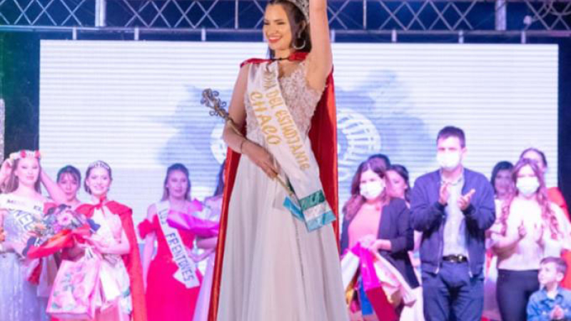 Anabela Torino es la reina de los estudiantes chaqueños