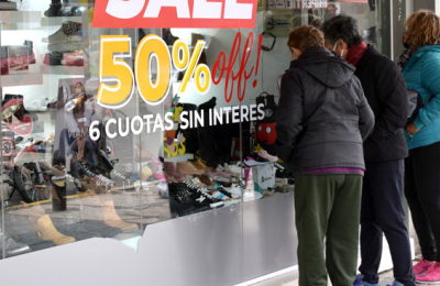 Los salarios bajos empujan a los ocupados a buscar más empleo
