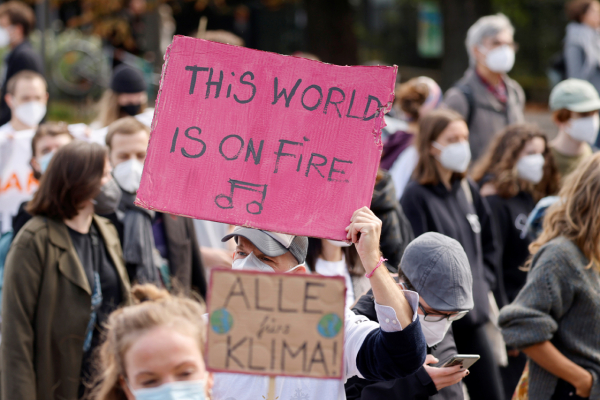 La juventud mundial volvió a las calles para denunciar a los causantes del cambio climático