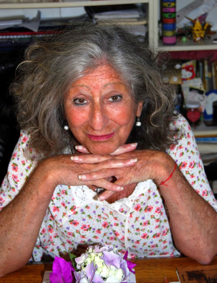 INES-Moreno-adentro.jpg