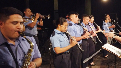 La banda de música de la policía invita a un gran concierto