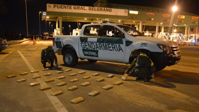 Gendarmería incautó más de 29 kilos de marihuana en el puente General Belgrano