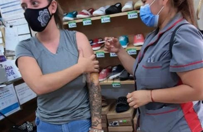 Si se contrajo Covid-19 recomiendan posponer tres meses la dosis de refuerzo