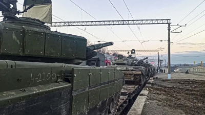 Rusia anunció la retirada de parte de sus tropas desplegadas en la frontera con Ucrania
