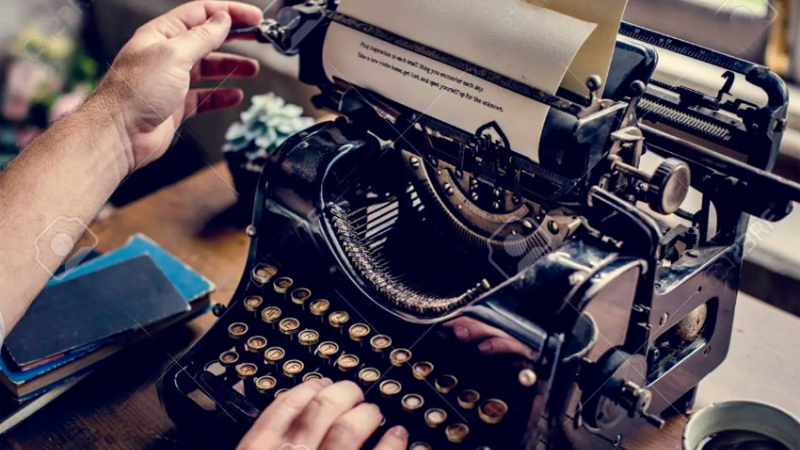Invitan a participar en taller sobre Historia de la Poesía