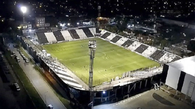 Como local, For Ever empató con Almirante Brown