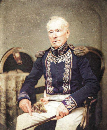 FOTO1Brown.jpg