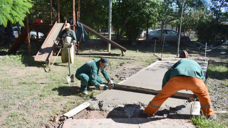 El municipio aportó mano de obra para refaccionar jardín de infantes