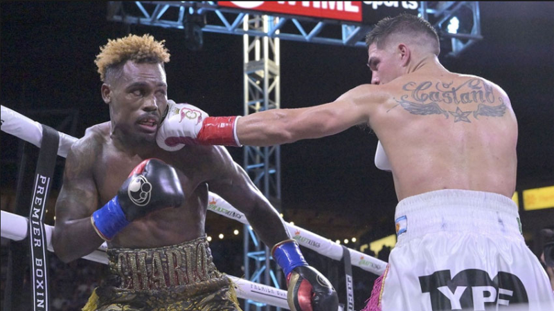 Brian Castaño se quedó sin corona en combate explosivo
